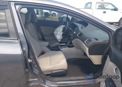 2015 Honda Civic Lx z USA, uszkodzony, nr VIN 19XFB2F52FE110969